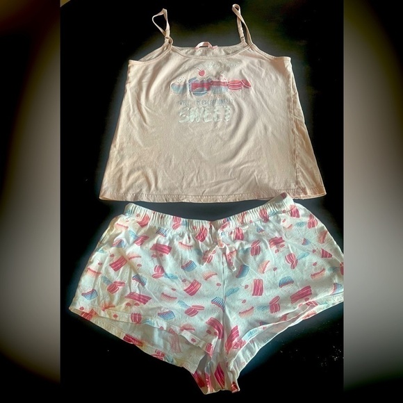 💐 Cupcake PJ tank and short set - Picture 1 of 7